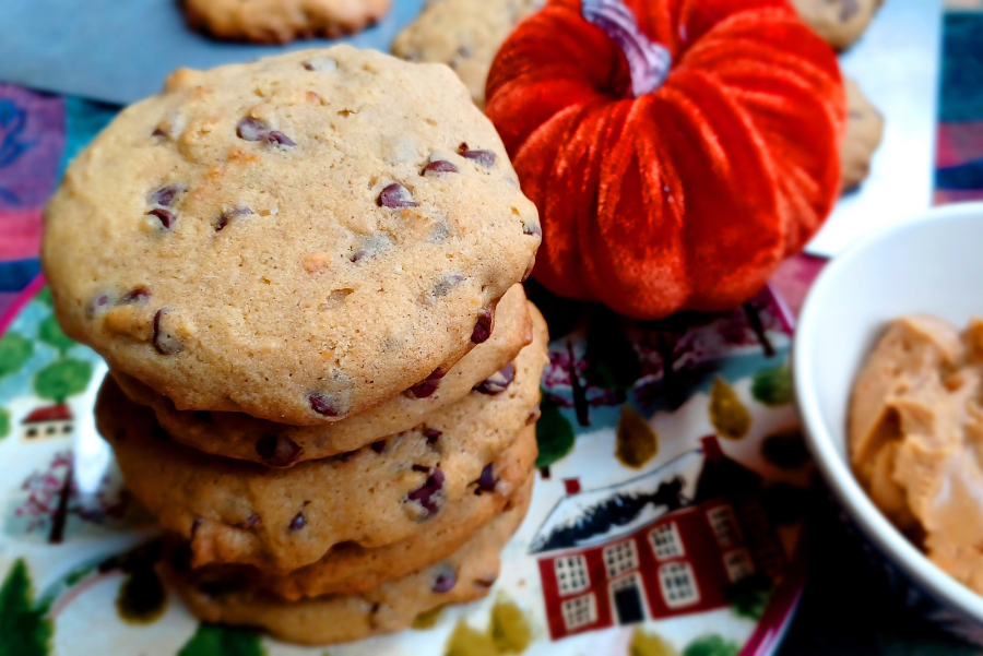 These Pumpkin Peanut Butter Chocolate Chip Cookies combine three classic flavors in one delicious cookie.
