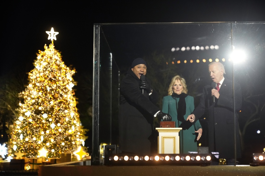 LL Cool J helps President Joe Biden and first lady Jill Biden light the National Christmas Tree on the Ellipse of the White House in Washington, Wednesday, Nov. 30, 2022.