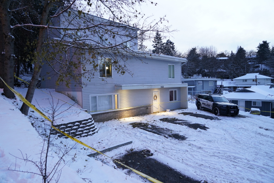 Neighbors to University of Idaho homicides tell of party culture near