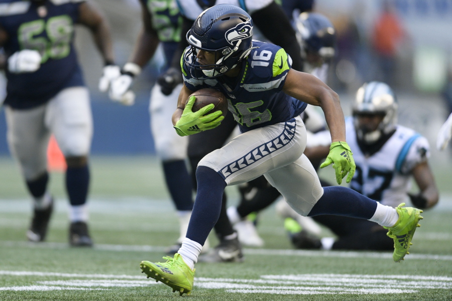 Seahawks receiver Tyler Lockett suffered a broken hand in the loss to the 49ers. But coach Pete Carroll said Lockett could miss just one game.