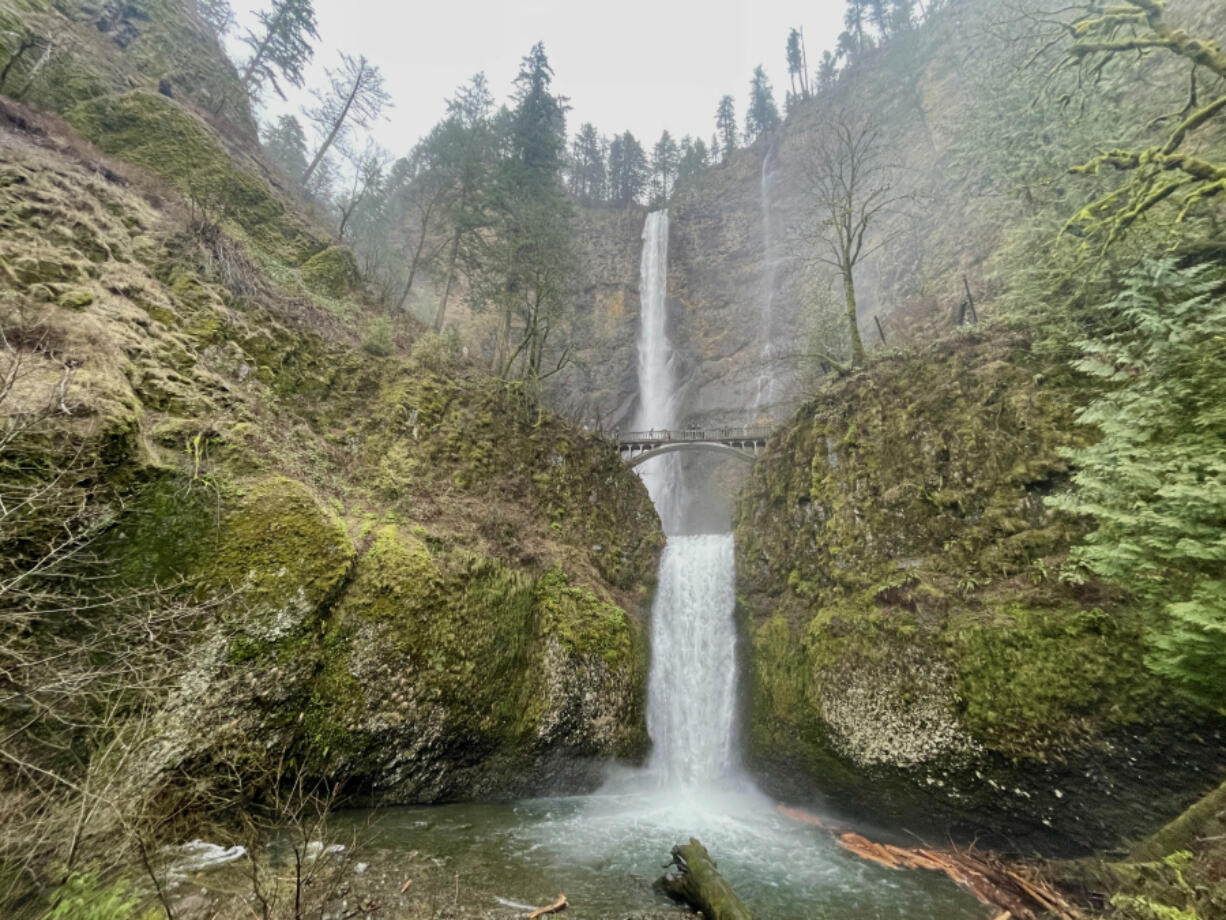 Multnomah Falls sees more than 2 million visitors per year, making it the most visited natural recreation site in the Pacific Northwest.