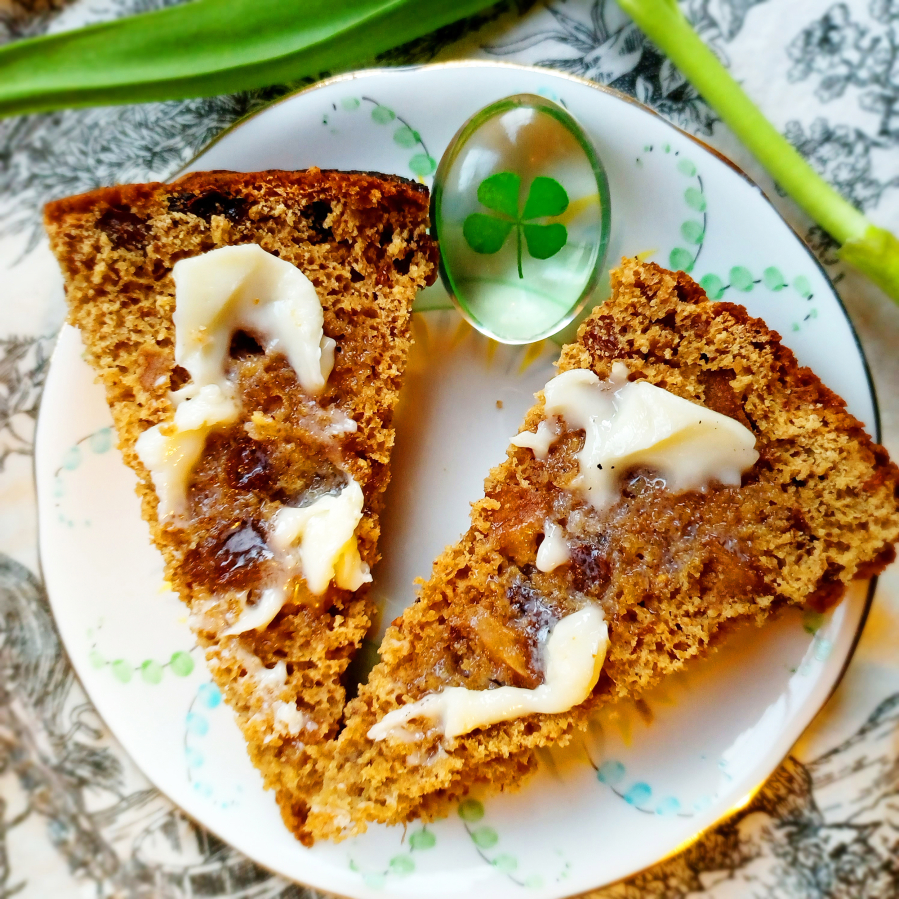 "Brack" is the term for a raisin-studded loaf in Ireland.