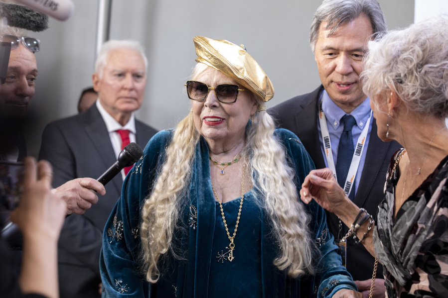 Joni Mitchell arrives March 1 at the presentation of the Gershwin Prize at DAR Constitution Hall in Washington.