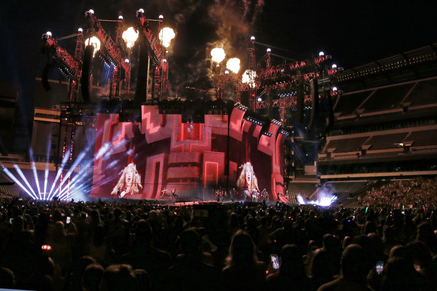Taylor Swift performs during her Reputation Stadium Tour stop at Lincoln Financial Field on July 13, 2018.