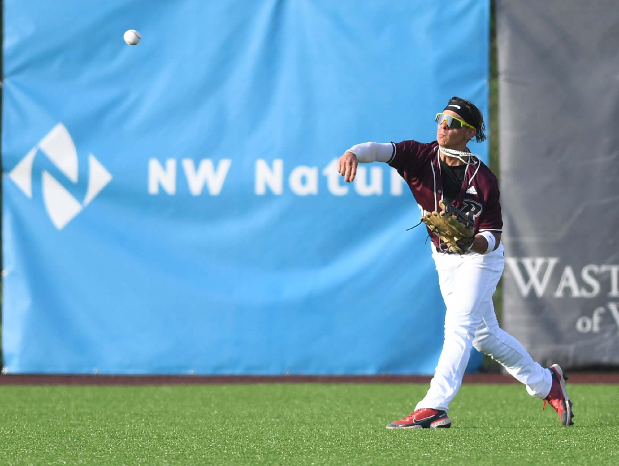 Raptors right fielder Jacob Sharp throws the ball Tuesday, June 27, 2023, during the Raptors’ game against Bend at the Ridgefield Outdoor Recreation Complex.