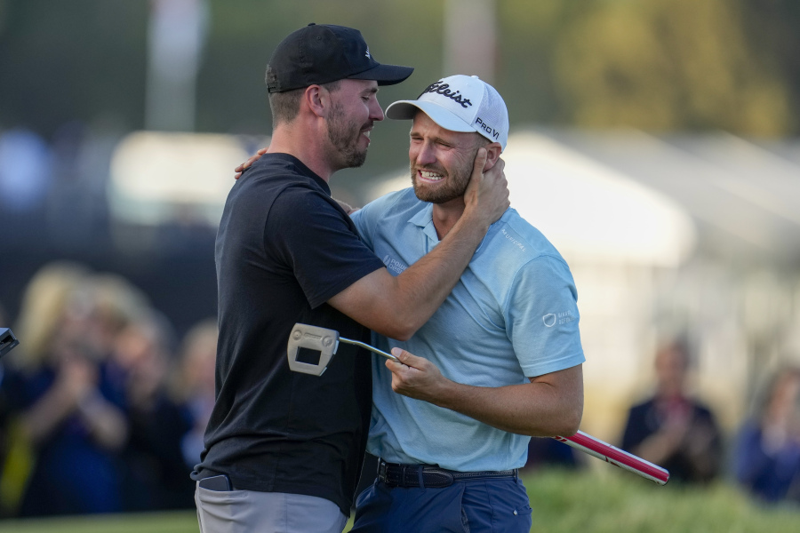 Wyndham Clark celebrates on the 18th hole after winning the U.S. Open golf tournament at Los Angeles Country Club on Sunday, June 18, 2023, in Los (Marcio J.