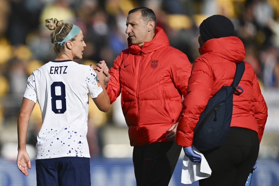 United States' head coach Vlatko Andonovski gestures to Julie Ertz, left, following the Women's World Cup Group E soccer match between the United States and the Netherlands in Wellington, New Zealand, Thursday, July 27, 2023.