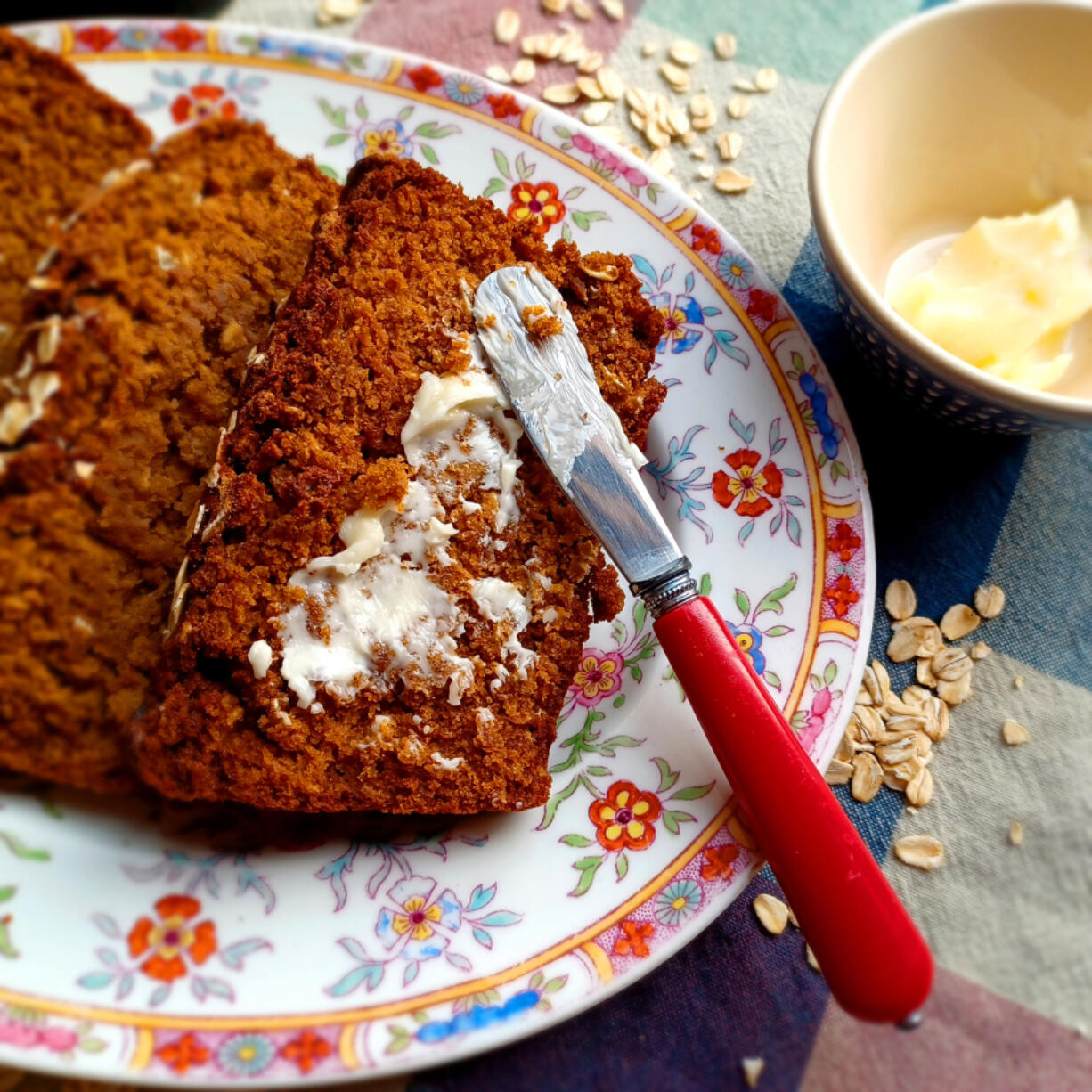 Slather on the butter and enjoy this semi-sweet oatmeal stout bread with a cup of tea or coffee.