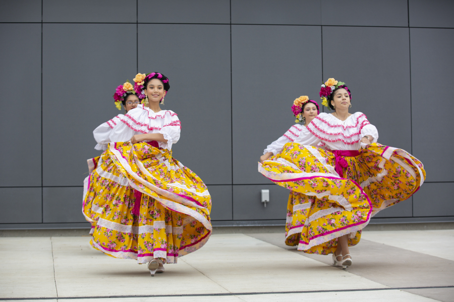 Dancers from Vancouver Ballet Folklorico performed.