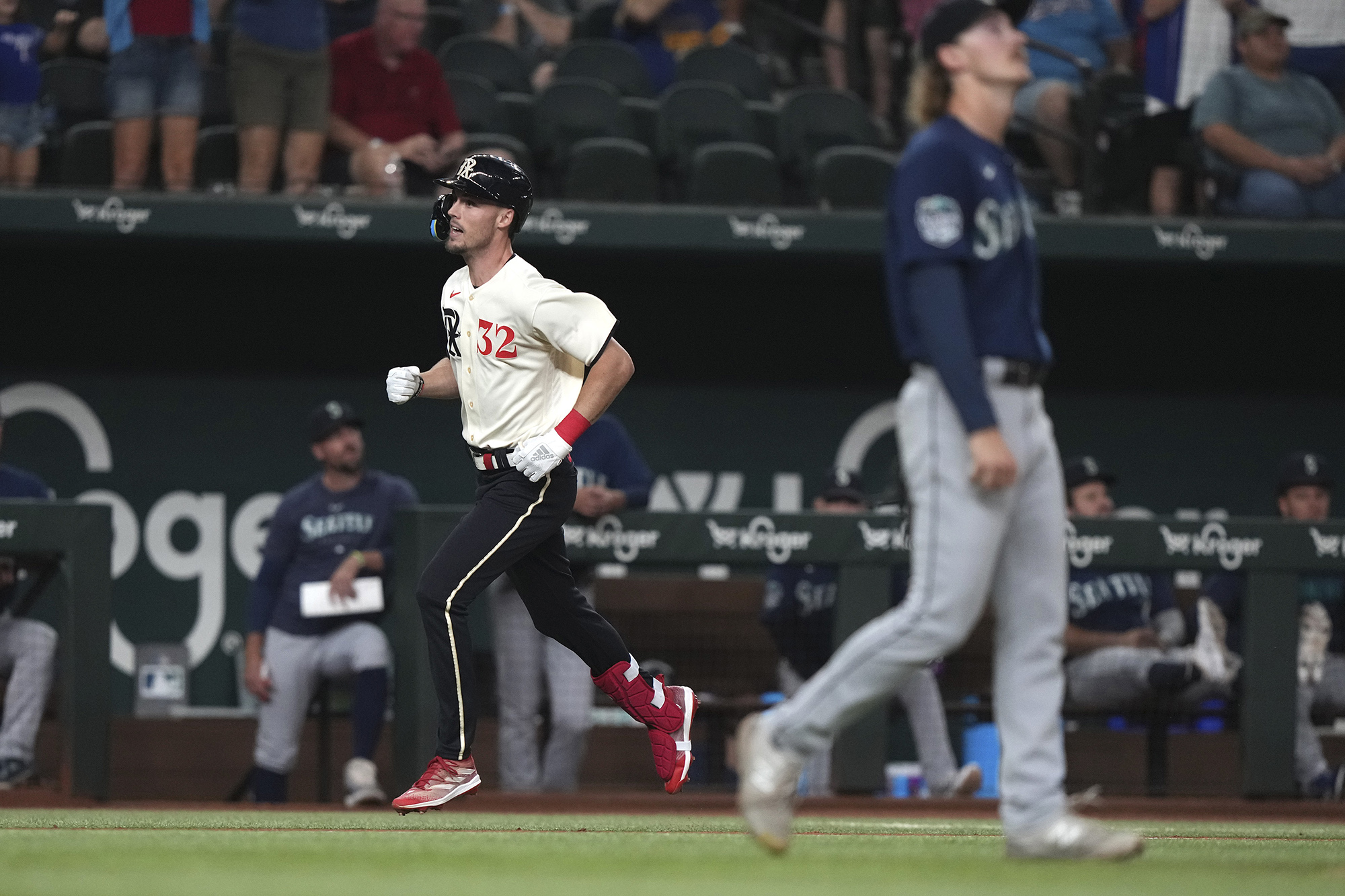 Josh Jung hits two home runs, tallies 5 RBIs in win vs. Mariners