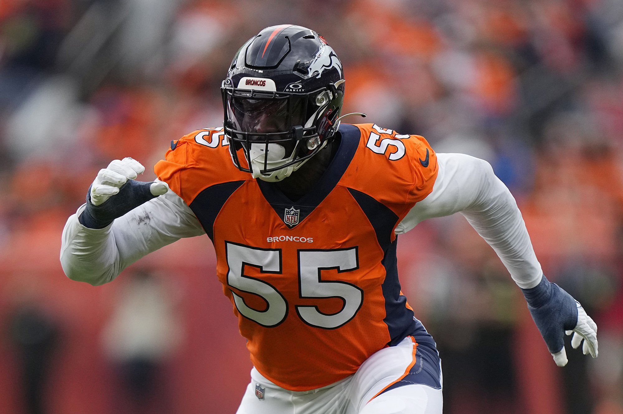 The Seattle Seahawks are reuniting with Frank Clark, bringing the veteran back to the team he started his NFL career with. Clark became a free agent after he was released by Denver earlier this month.