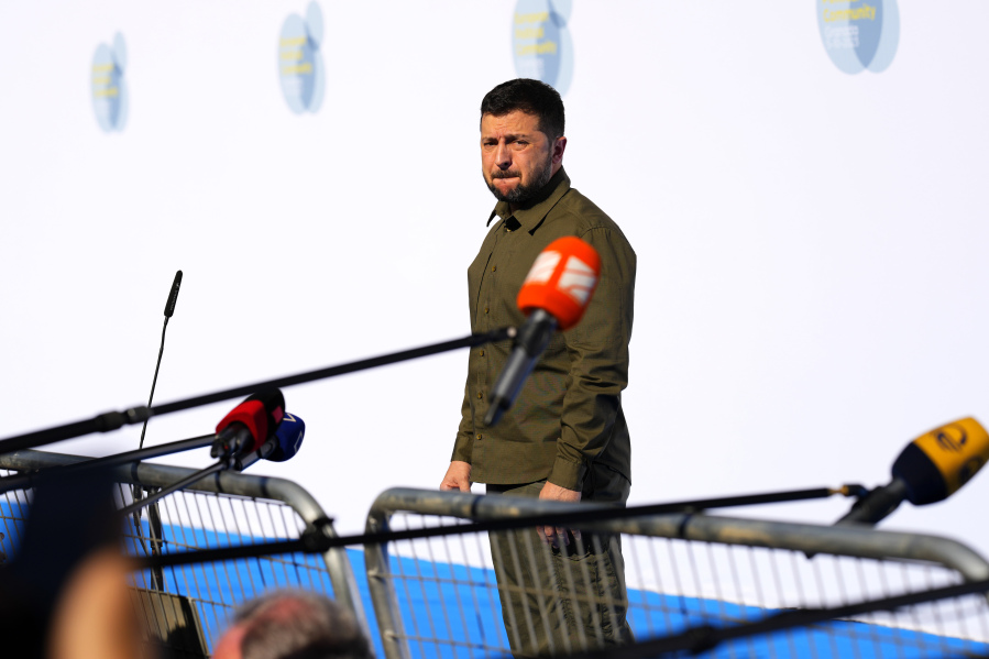 Ukraine's President Volodymyr Zelenskyy arrives at the Europe Summit in Granada, Spain, Thursday, Oct. 5, 2023. Some 50 European leaders are gathering in southern Spain's Granada on Thursday to stress that they stand by Ukraine, at a time when Western resolve appears somewhat weakened. Ukrainian President Volodymyr Zelenskyy will be there to hear it.