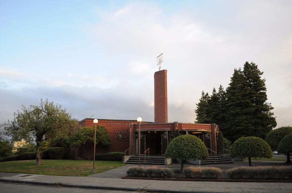 Suspicious packages were sent to several synagogues in the Seattle area, including Sephardic Bikur Holim Congregation in the Seward park neighborhood.