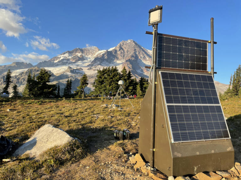 The U.S. Geological Survey plans to install monitoring stations, like this one near Mount Rainier, around Mount Adams. (Amberlee Darold/ U.S.