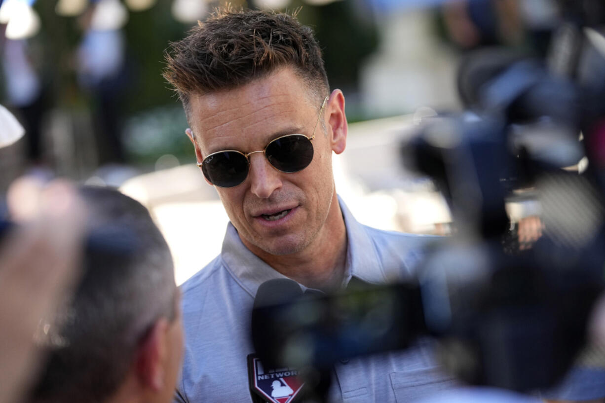 Seattle Mariners president Jerry Dipoto speaks during the Major League Baseball&#039;s general manager meetings, Tuesday, Nov. 7, 2023, in Scottsdale, Ariz.