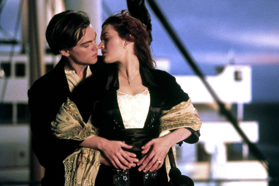 Leonardo DiCaprio and Kate Winslet in 1997&rsquo;s &ldquo;Titanic.&rdquo; (Paramount Pictures)