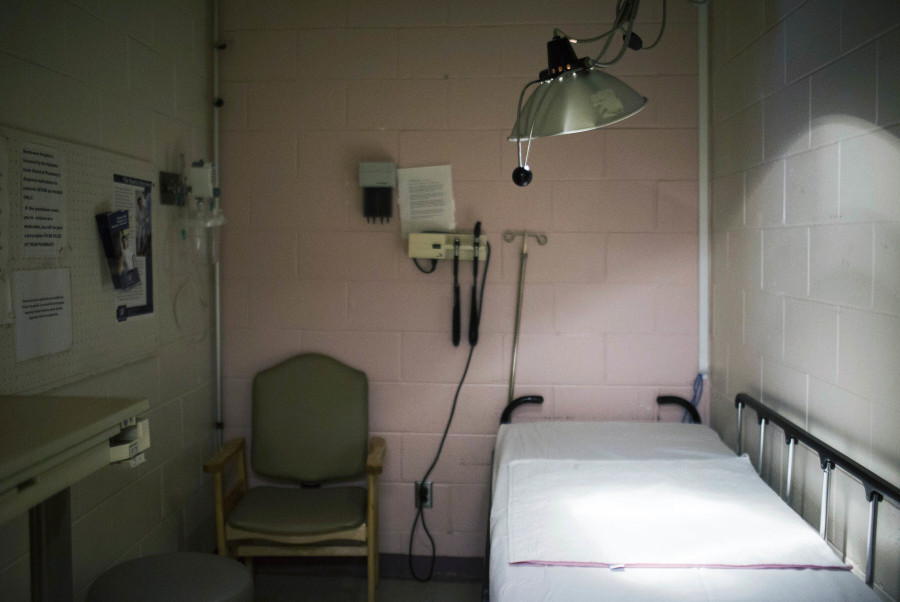 A hospital exam room awaits the next patient in Alabama. A large Swedish study, published Wednesday in JAMA Psychiatry, has uncovered a paradox about people diagnosed with an excessive fear of serious illness: They tend to die earlier than people who aren&rsquo;t hypervigilant about health concerns.
