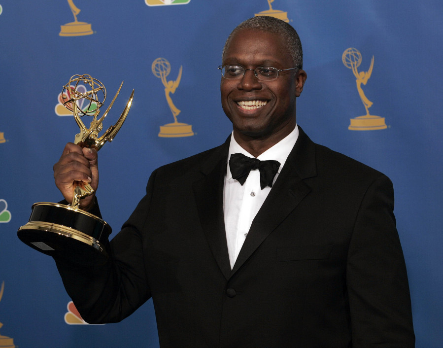 FILE - Andre Braugher holds the award for outstanding lead actor in a miniseries or a movie for his work on &quot;Thief&quot; at the 58th annual Primetime Emmy Awards, Aug. 27, 2006, in Los Angeles. Braugher, the Emmy-winning actor best known for his roles on the series &ldquo;Homicide: Life on The Street&rdquo; and &ldquo;Brooklyn 99,&rdquo; died Monday, Dec. 11, 2023, at age 61.
