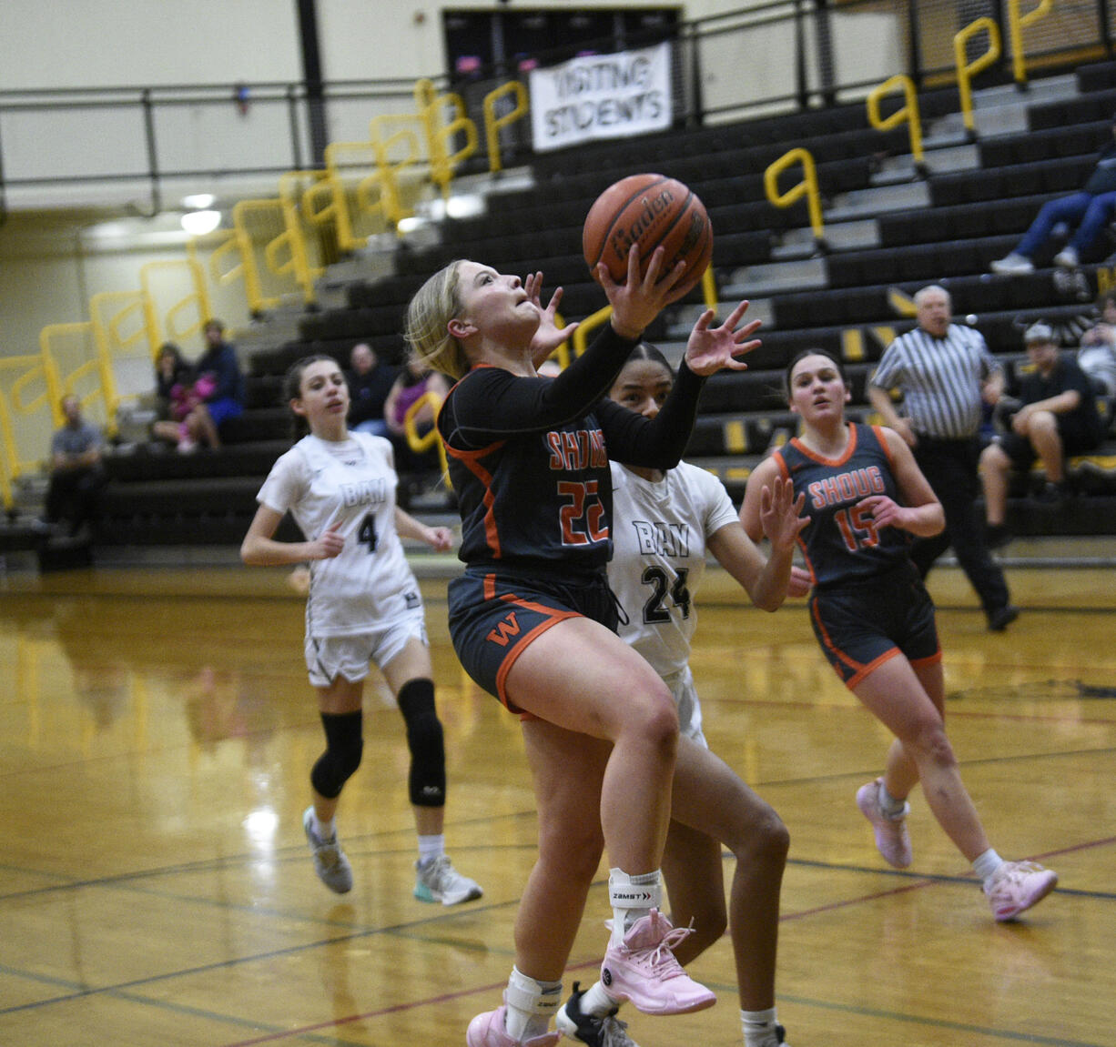 Ireland Albaugh of Washougal (22) goes up for a shot against Hudson’s Bay during a 2A Greater St. Helens League girls basketball game at Hudson’s Bay High School on Monday, Jan. 29, 2024.