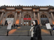 People walk past New York City&rsquo;s Metropolitan Museum of Art in 2021. The museum&rsquo;s Harlem Renaissance and Transatlantic Modernism exhibit will run through July.