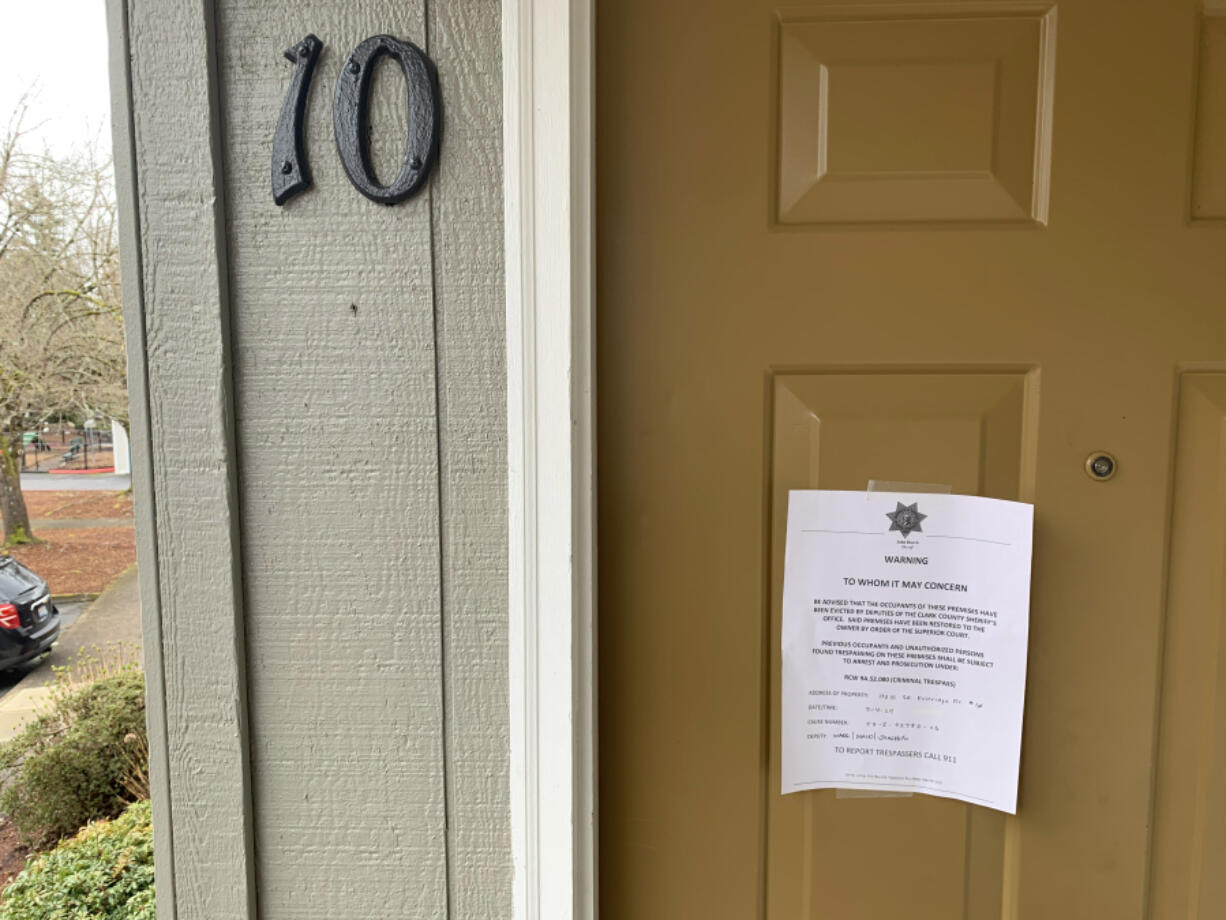 An eviction notice hangs on the door of Rhonda Keith and Corey Elvetici&rsquo;s former apartment.