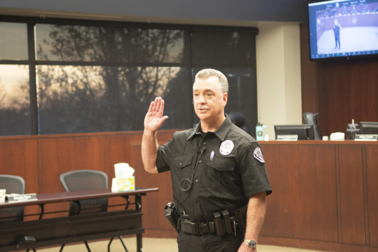 Dennis Flynn is sworn in Monday night as the Battle Ground Police Department&rsquo;s newest chief.