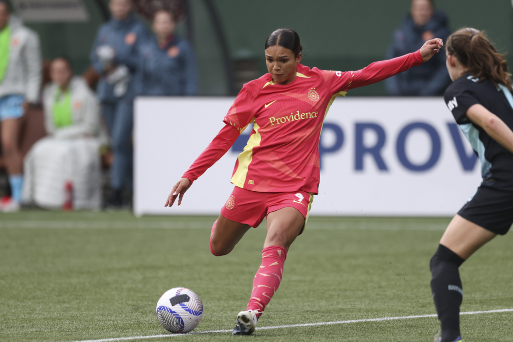 Sophia Smith had options but in the end felt like she “wasn't done” in Portland. The Thorns announced Wednesday, March 27, that they have signed Smith to a contract extension through 2025, with a player option for 2026.