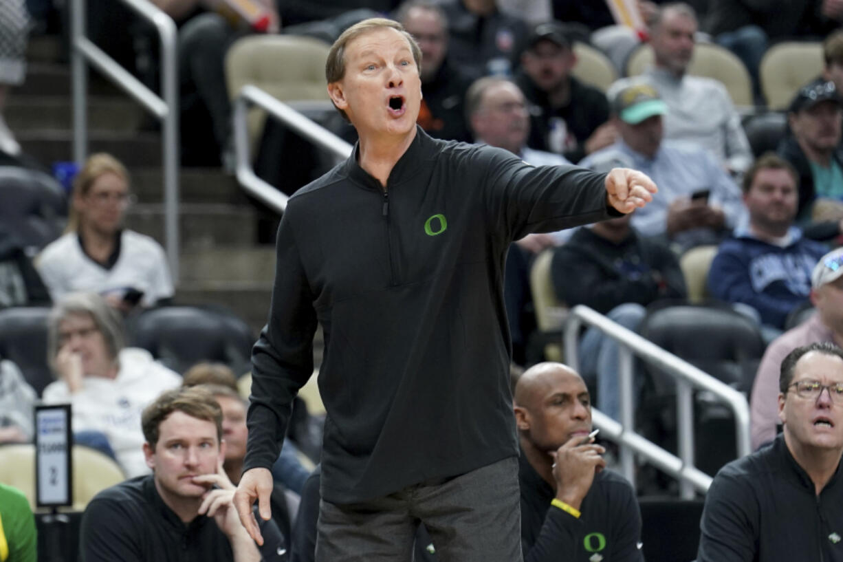 Oregon head coach Dana Altman calls out to his team during the first half of a college basketball game against South Carolina in the first round of the NCAA men&rsquo;s tournament Thursday, March 21, 2024, in Pittsburgh.